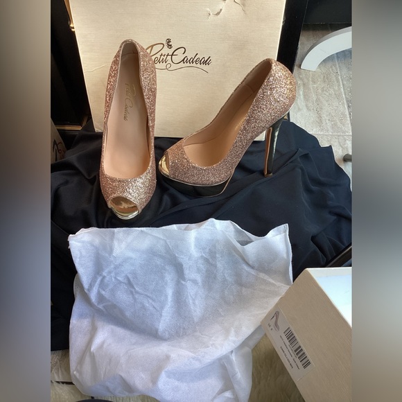 Petite Cadeau Danielle Gold Glitter Heels - Picture 7 of 12